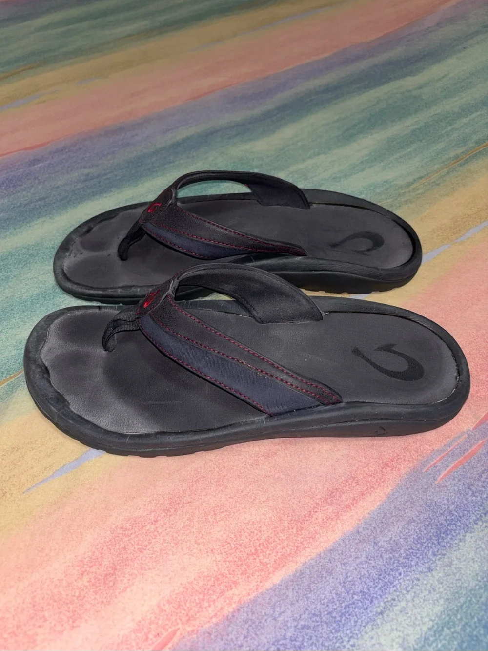 Olukai Ohana sandals black red Flip Flop Thong size 10.5
